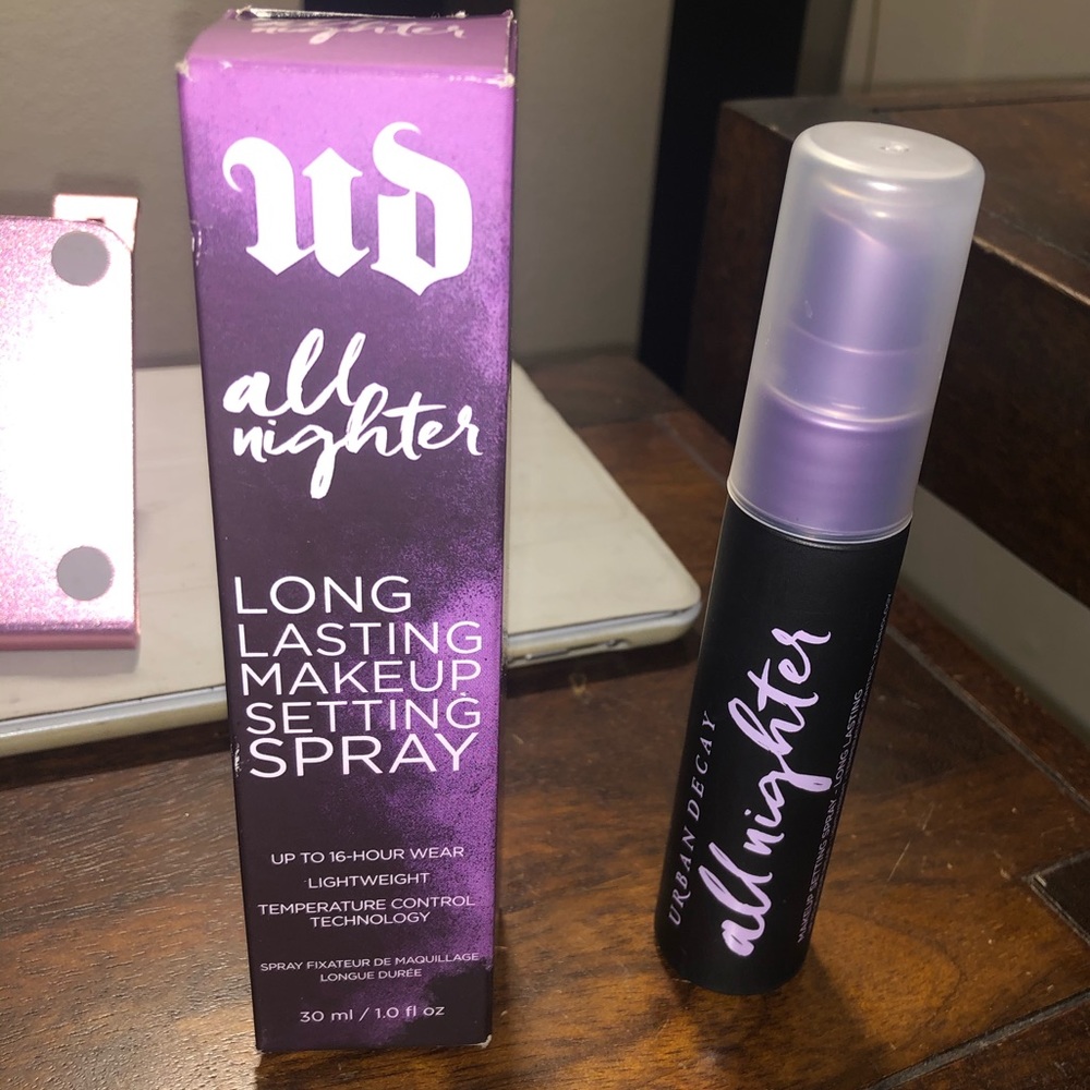 UB All nighter long lasting setting spray NIB